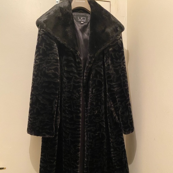 Fur coat - Picture 9 of 9